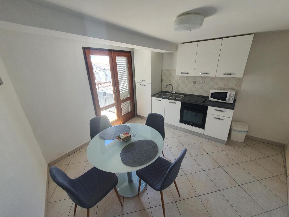 Apartmani Kosuljandic Crikvenica Bagian luar foto